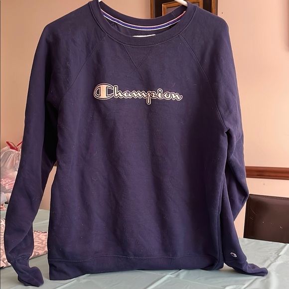 Champion Women's Navy Sweatshirt - Picture 1 of 2
